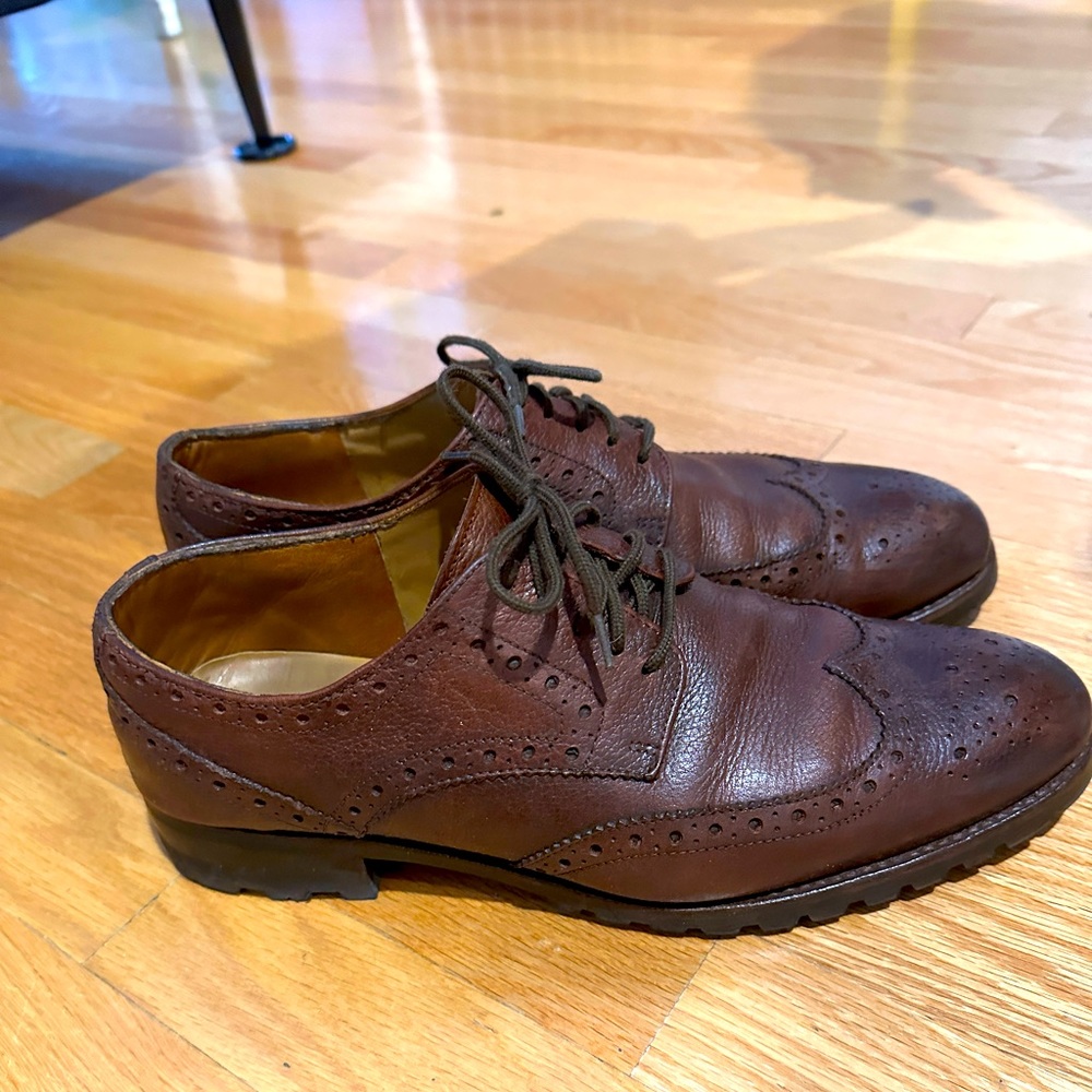 Men’s brown leather oxford brogues. Recently resoled. Excellent quality leather.